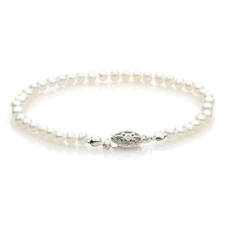 Emily Pearl Bracelet